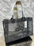 чанти alo Sheer Tote Bag
, снимка 10