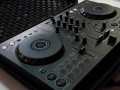 DJ контролер - Pioneer DDJ-FLX4 + твърд кейс, кутия и всички документи, снимка 3