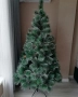 Изкуствена коледна елха с кръстата стойка и бели връхчета, снимка 2