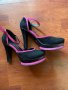 Дамски обувки черни с ток и лека платформа, снимка 1 - Дамски обувки на ток - 38125996
