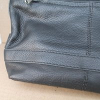 Нова дамска чанта от естествена кожа, снимка 12 - Чанти - 42406720