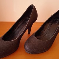 Сребристи обувки, снимка 3 - Дамски обувки на ток - 30911498