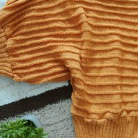 Пуловер в цвят горчица S размер, снимка 3 - Блузи с дълъг ръкав и пуловери - 42408843