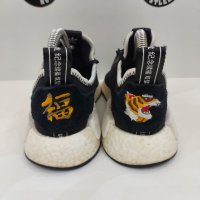 Дамски маратонки Adidas NMD R1 x Invincible Tiger 2017. Номер 36.5 , снимка 3 - Маратонки - 42735109