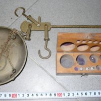 Бронзов кантар , снимка 1 - Антикварни и старинни предмети - 35505632