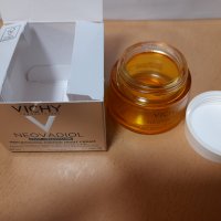 Празни кутийки от крем VICHY , снимка 6 - Други - 38450090