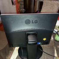 Монитор LG E1910PMW, снимка 4 - Монитори - 33745673