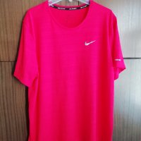 Nike Running оригинална дамска спортна тениска L , снимка 1 - Тениски - 36757552
