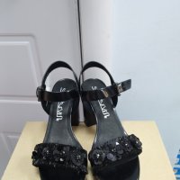 Нови черни дамски сандали , снимка 2 - Сандали - 38135972
