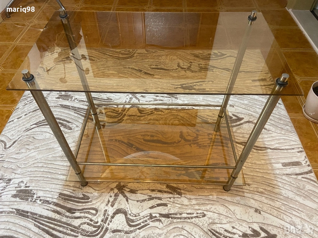 Маса, снимка 1