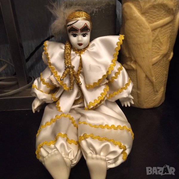 Колекционерска порцеланова кукла 60 те години , снимка 1