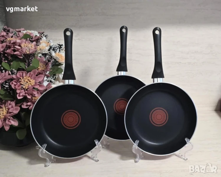 Тиган с незалепващо покритие 24 см., снимка 1