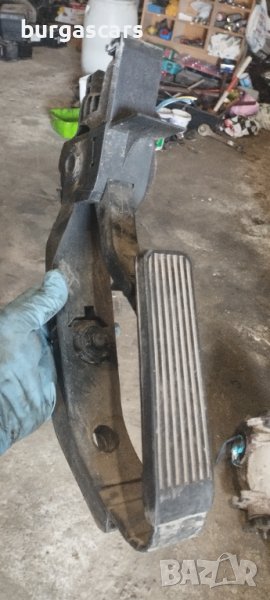 Потенциометър газ педал газ A 211 301 00 01 -90лв, снимка 1