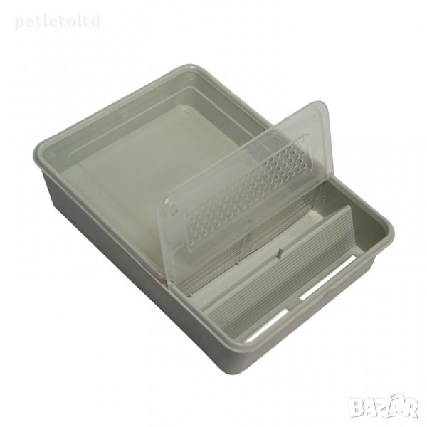 Хранилки за пчели сиви с прозрачни капачета , вместимост 1,300 литра, снимка 1