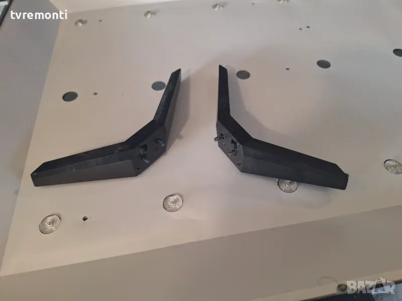 оригинална стойка КРАЧЕТА за телевизор PHILIPS модел 32PHS5302/12, снимка 1