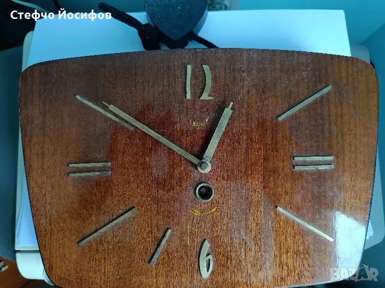 Стенен часовник Маяк , снимка 1