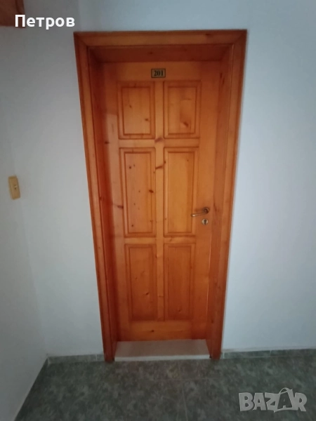 Врати с каси, брави, дръжки, патрони от чам, ламинат и МДФ , снимка 1