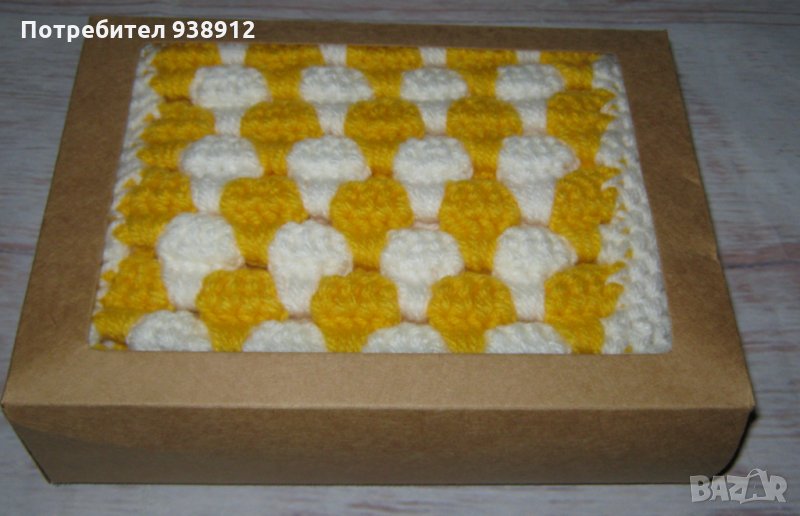 Дамски зимен шал "Сладолед" в бяло и жълто, снимка 1