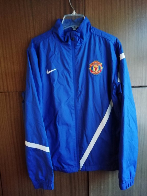 Manchester United Nike оригинално яке горнище Манчестър Юнайтед в Спортни  дрехи, екипи в гр. Сливен - ID39544912 — Bazar.bg