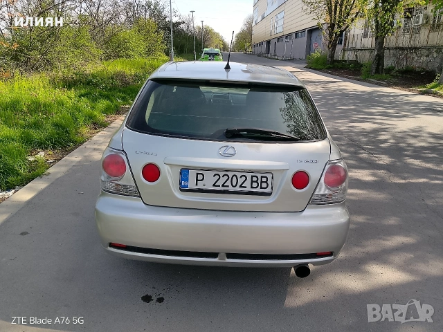 Lexus, снимка 3 - Автомобили и джипове - 54295945