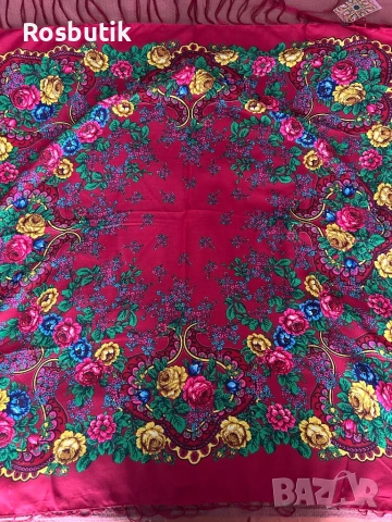 Традиционен руски вълнен шал 