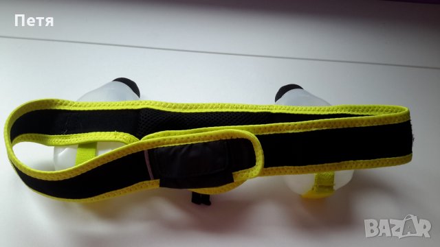 Колан за бягане Crivit / Спортен колан с 2 бутилки Crivit / Хидратиращ колан Crivit / бягаща чанта, снимка 3 - Спортна екипировка - 29897500