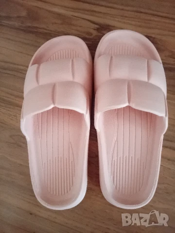 Чисто нови джапанки от EVA пяна - № 38, снимка 3 - Джапанки - 51177703