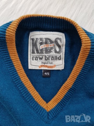 Детски пуловер без ръкав 4-5 години , снимка 2 - Детски пуловери и жилетки - 32049934