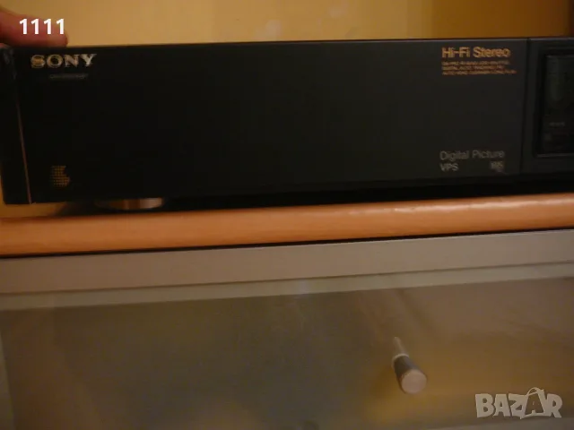 SONY SLV-815 VP, снимка 3 - Плейъри, домашно кино, прожектори - 56166334