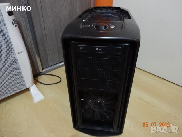 Corsair Graphite Series 600T , снимка 3 - Захранвания и кутии - 52919148