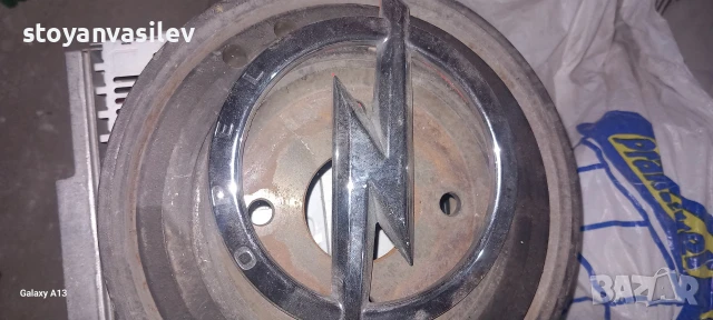 Емблема Опел оригинална, снимка 2 - Аксесоари и консумативи - 50997938