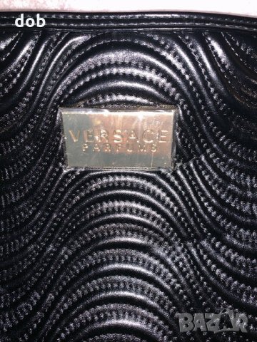 Нова чанта Versace Parfums large Handbag, оригинал, снимка 6 - Чанти - 30980931