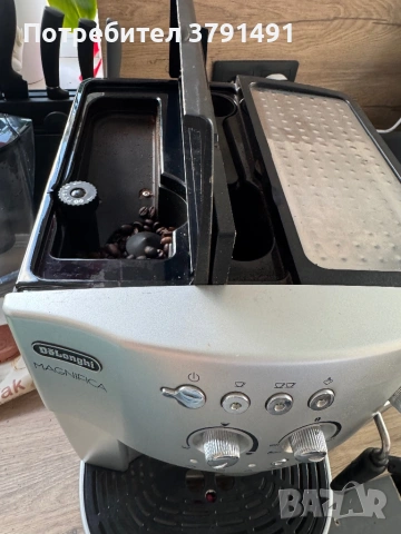 Delonghi кафе машина, снимка 2 - Кафемашини - 53179195
