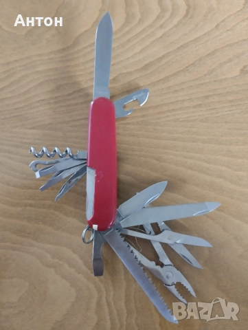 Лот швейцарски ножчета , снимка 3 - Ножове - 51854201