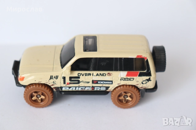 1/64 HOT WHEELS TOYOTA LAND CRUISER КОЛИЧКА МОДЕЛ, снимка 2 - Колекции - 52919351