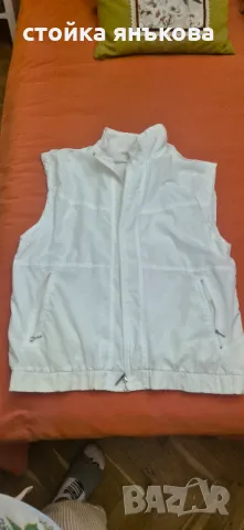 Продавам дамски бял елек, снимка 1