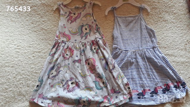 Различни летни рокли за 4/5г, снимка 2 - Детски рокли и поли - 32058527