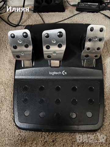 Logitech G29, снимка 3 - Други игри и конзоли - 52547163