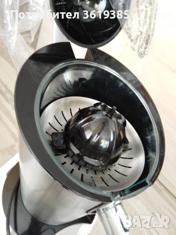 Електрическа цитрус преса Nutrilovers - НОВА, снимка 10 - Сокоизстисквачки и цитрус преси - 54313076