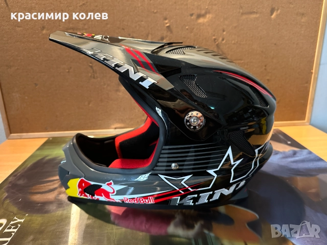 кросова каска "HELMET KINI RED BUL"/L/