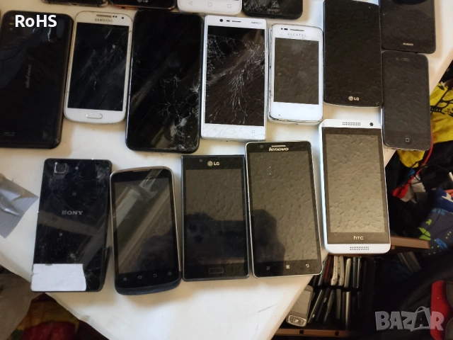 Телефони, снимка 11 - Други - 53309825