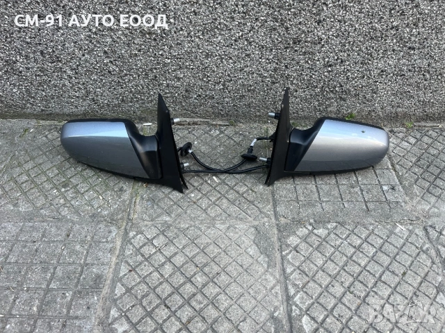 Огледала за Опел Зафира Б, снимка 2 - Аксесоари и консумативи - 54276524