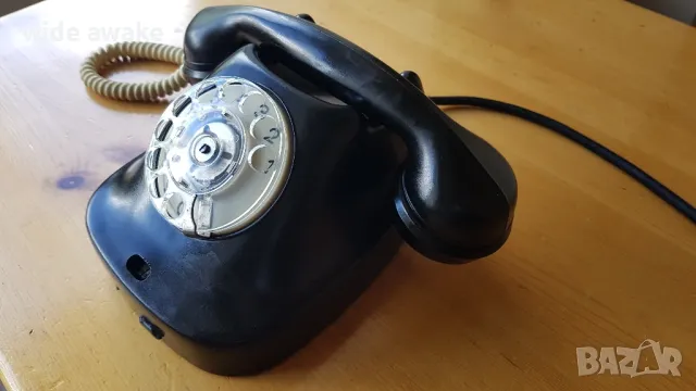 Ретро телефон, снимка 3 - Антикварни и старинни предмети - 50327909