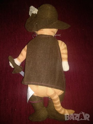 Котарака в чизми,около 30см, снимка 3 - Плюшени играчки - 40082381