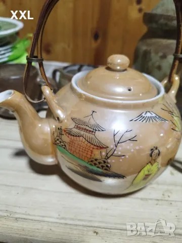 Вази , чайник захарница, снимка 4 - Антикварни и старинни предмети - 48477143