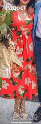 Невероятна рокля на известен турски бранд., снимка 4 - Рокли - 51279412