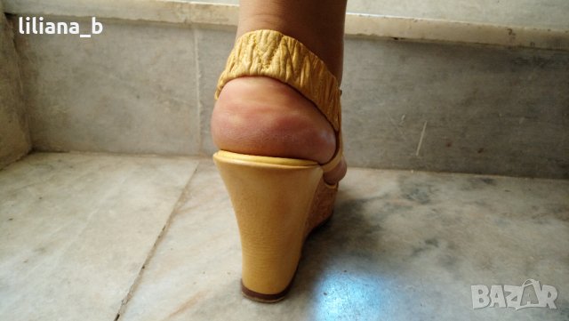 Дамски сандали на платформа от естествена кожа в цвят горчица, снимка 4 - Сандали - 33418687