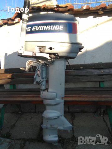 Продавам извънбордов двигател EVINRUDE 25HP, внос от Италия за части, снимка 2 - Воден транспорт - 35345311