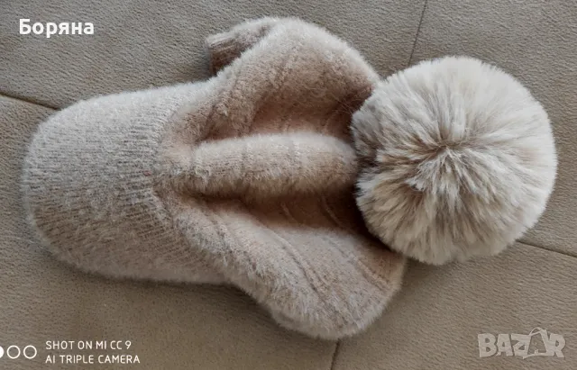 Нова шапка с козирка и пух - мока мус с помпон, снимка 7 - Шапки - 50150353