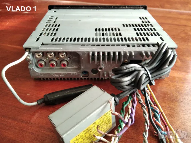 Касетофон SONY Made in Japan XR-C7220R CD контрол, снимка 3 - Радиокасетофони, транзистори - 48773350